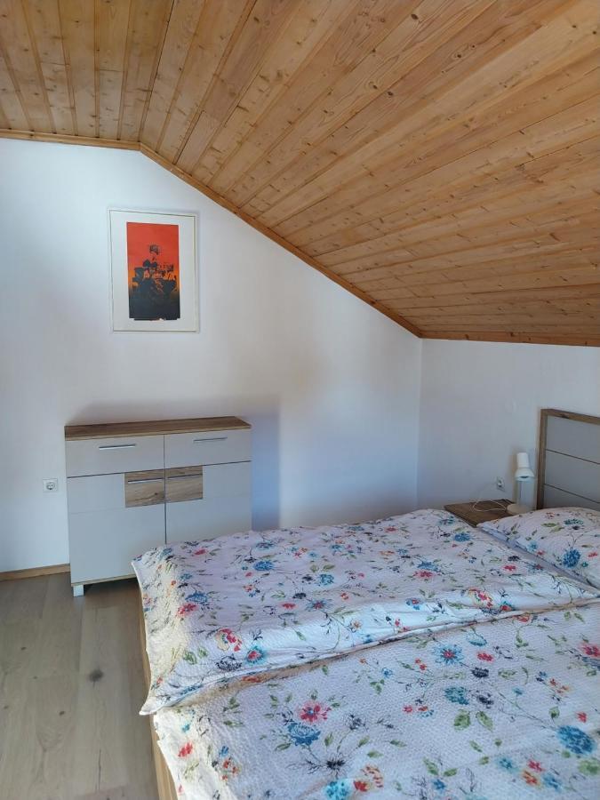 Apartma 27 Apartment *